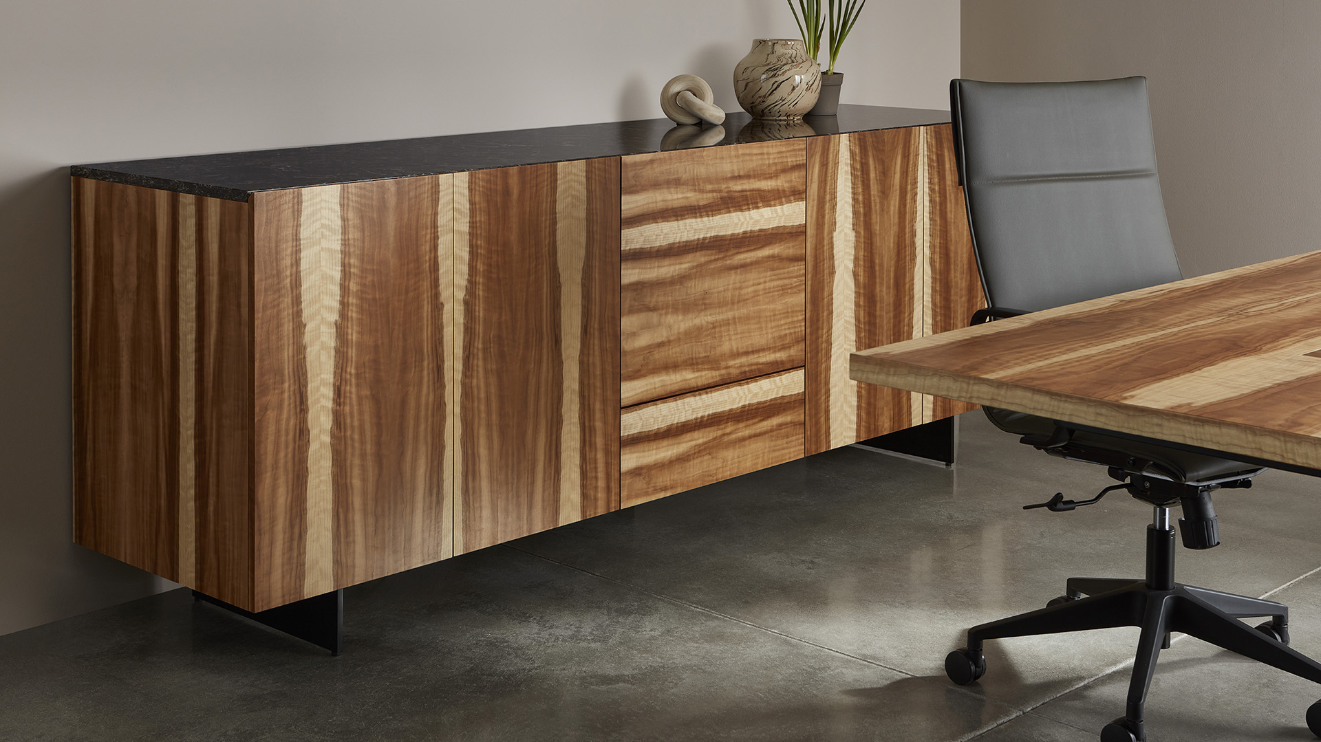 Confluence Conference Table